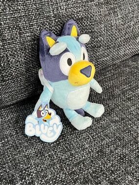 NWT Bluey Friends School Time Bluey Plush